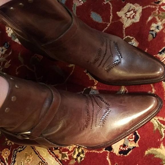 ARTURO CHIANG 10 Pointed toe Studded Embroidered Brown leather bootie Zipper - Picture 5 of 16